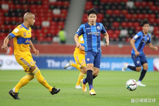 九游社区-埃因霍温迎亚冠关键赛；今夜篮板制胜；气氛紧张；轮换策略成焦点(埃因霍温对海伦芬比赛结果)